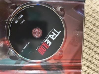 True Blood: The Complete Fourth Season DVD Box Set HBO Bonus Features 2012 - Thumbnail 2