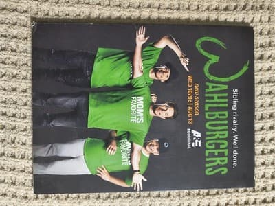 Wahlburgers TV Series Premiere Flyer A&E Network Original Television Collectible - Thumbnail 2