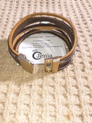 Jenia Multi-Strand Leather Bracelet with Magnetic Closure, Adjustable, Brown - Thumbnail 3