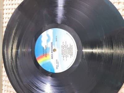 Steely Dan Gaucho LP Vinyl Record MCA Records Black 12" 33 RPM MCA-6102 - Thumbnail 4