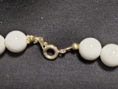 Vintage White Beaded Necklace Ball Chain Spring Ring Closure - Thumbnail 2