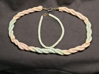 Vintage Multicolor Natural Shell Chip Necklace & Bracelet Jewelry Set for Women