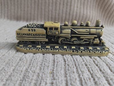 559 Train Art Only 3000 Made