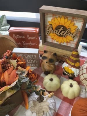 Fall Decorations - Thumbnail 2
