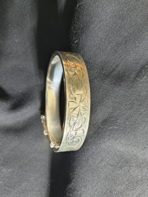 B Sterling Silver 925 Engraved Bangle Bracelet Box Clasp Safety Chain Signed - Thumbnail 3