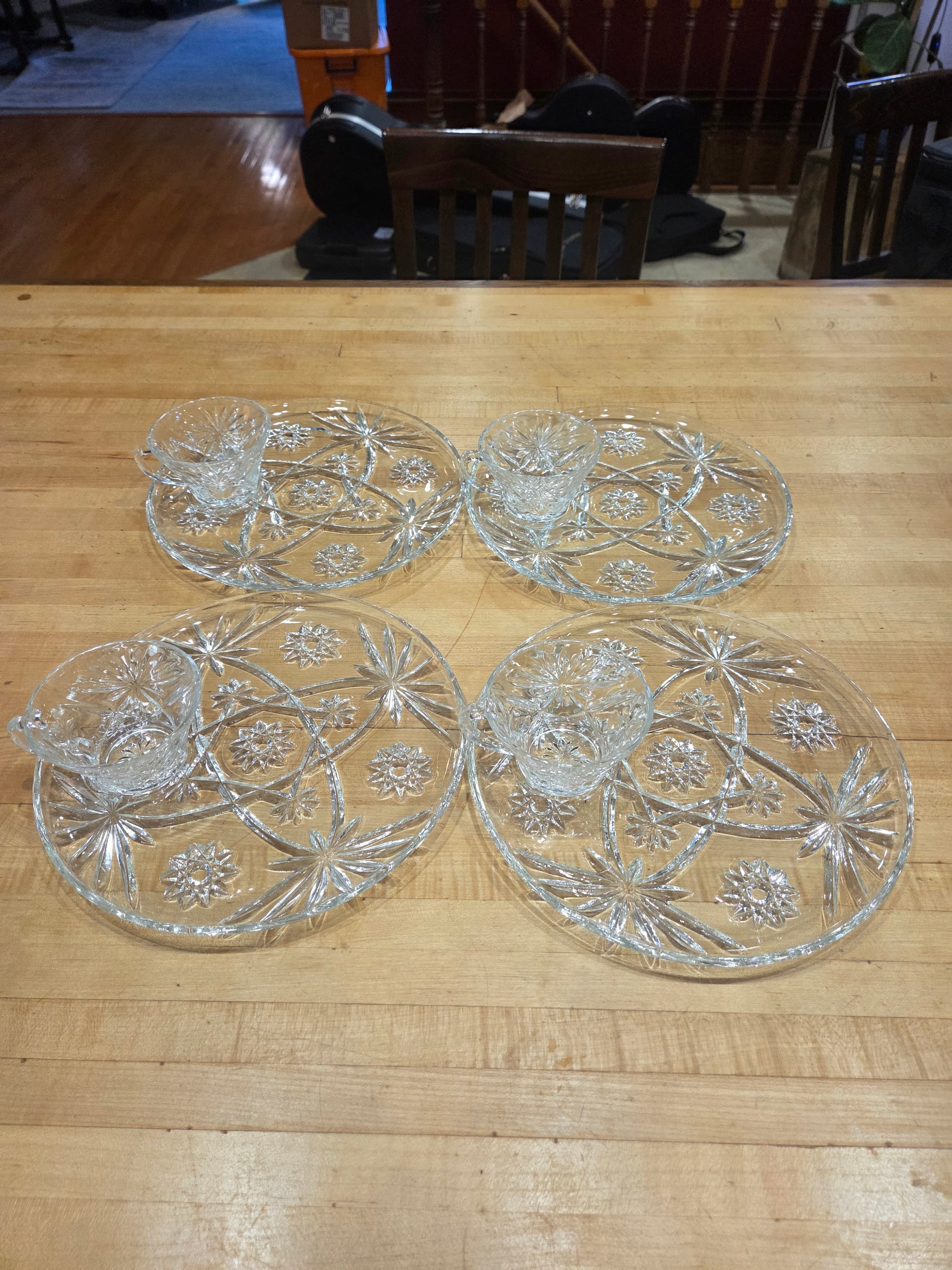 Vintage Anchor Hocking Prescut Clear Star of David 8 Piece Snack Set
