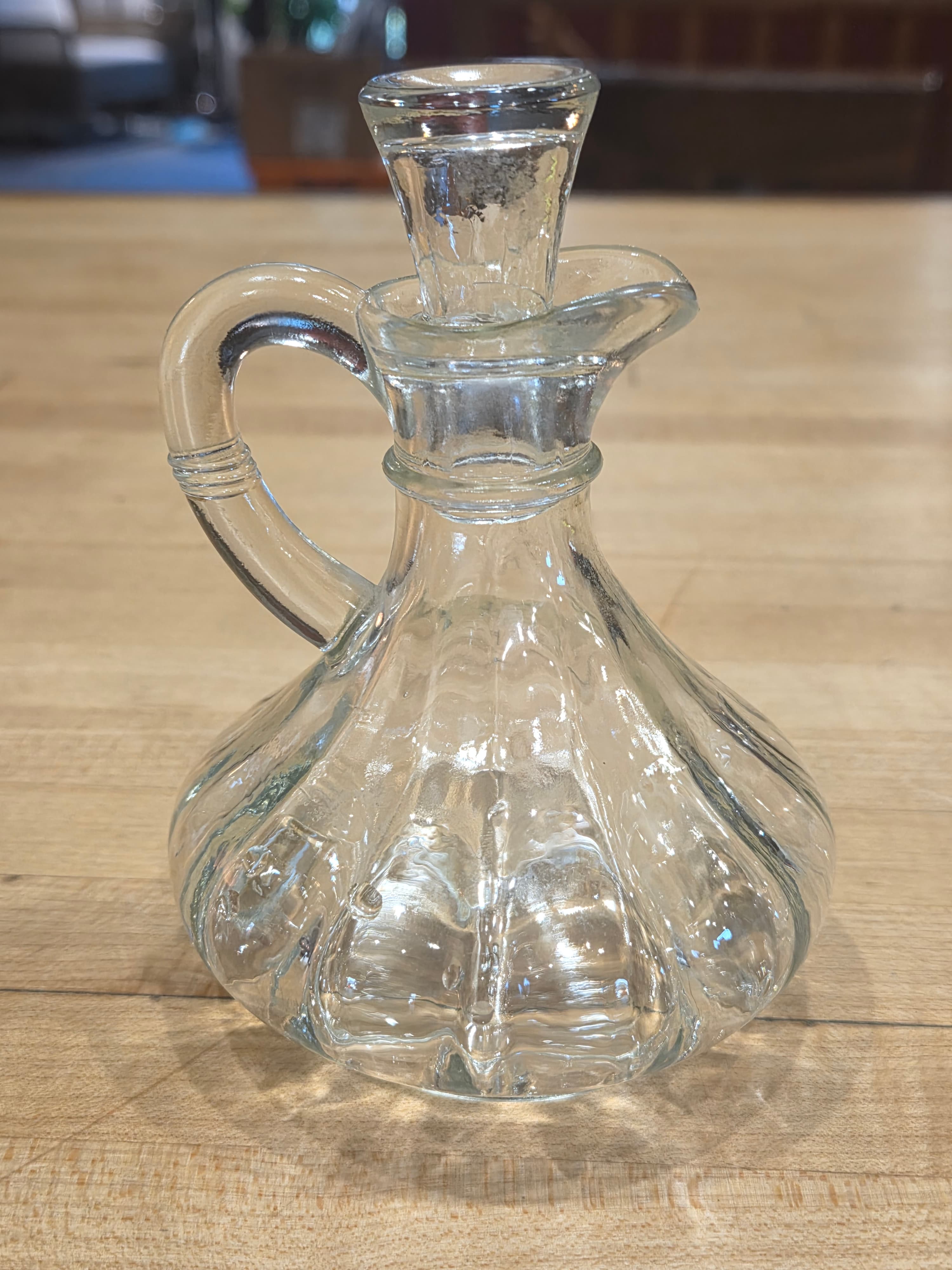 Vintage Anchor Hocking Clear Glass Melon Ribbed Cruet with Stopper