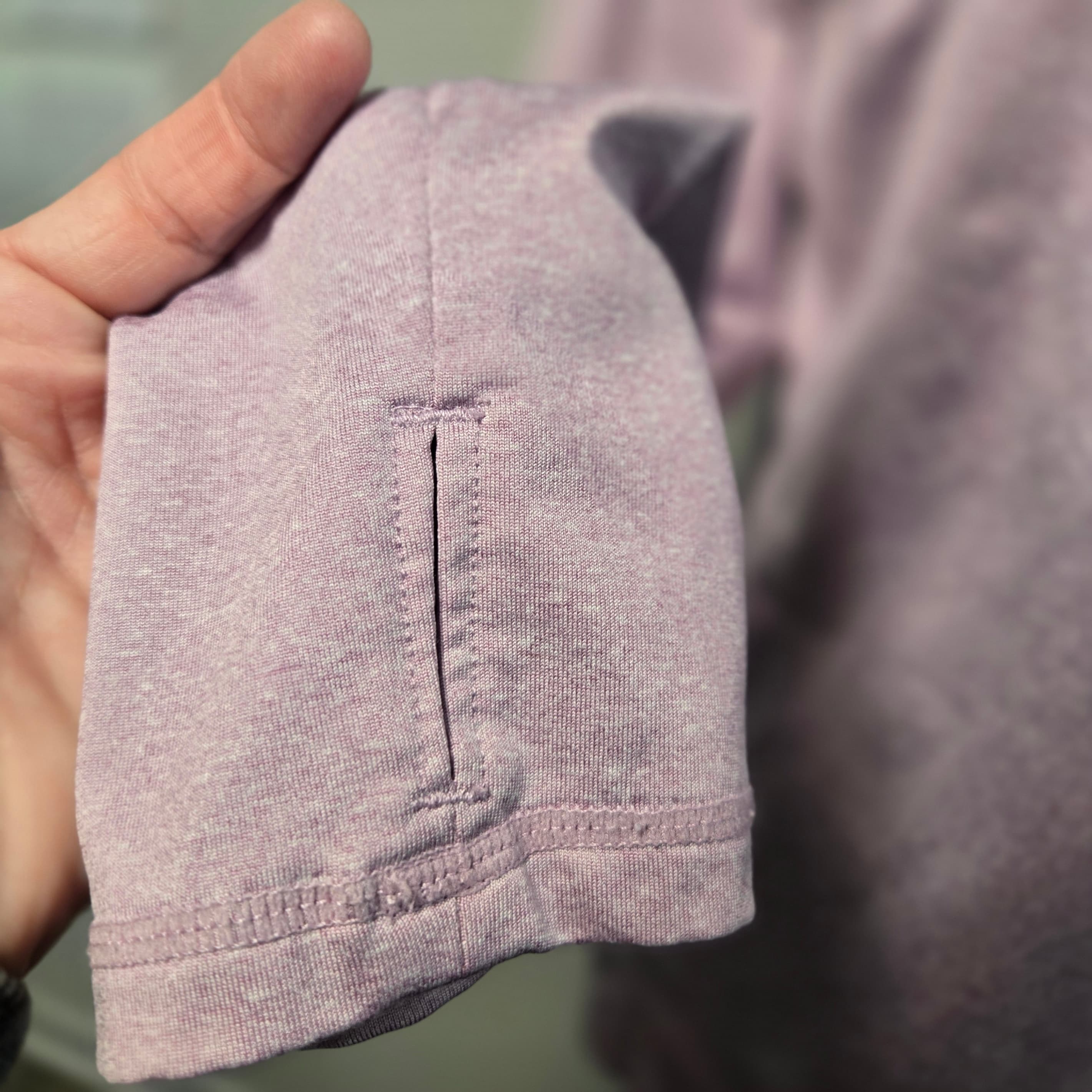 Reebok Women's Half-Zip Pullover Medium - Thumbnail 2