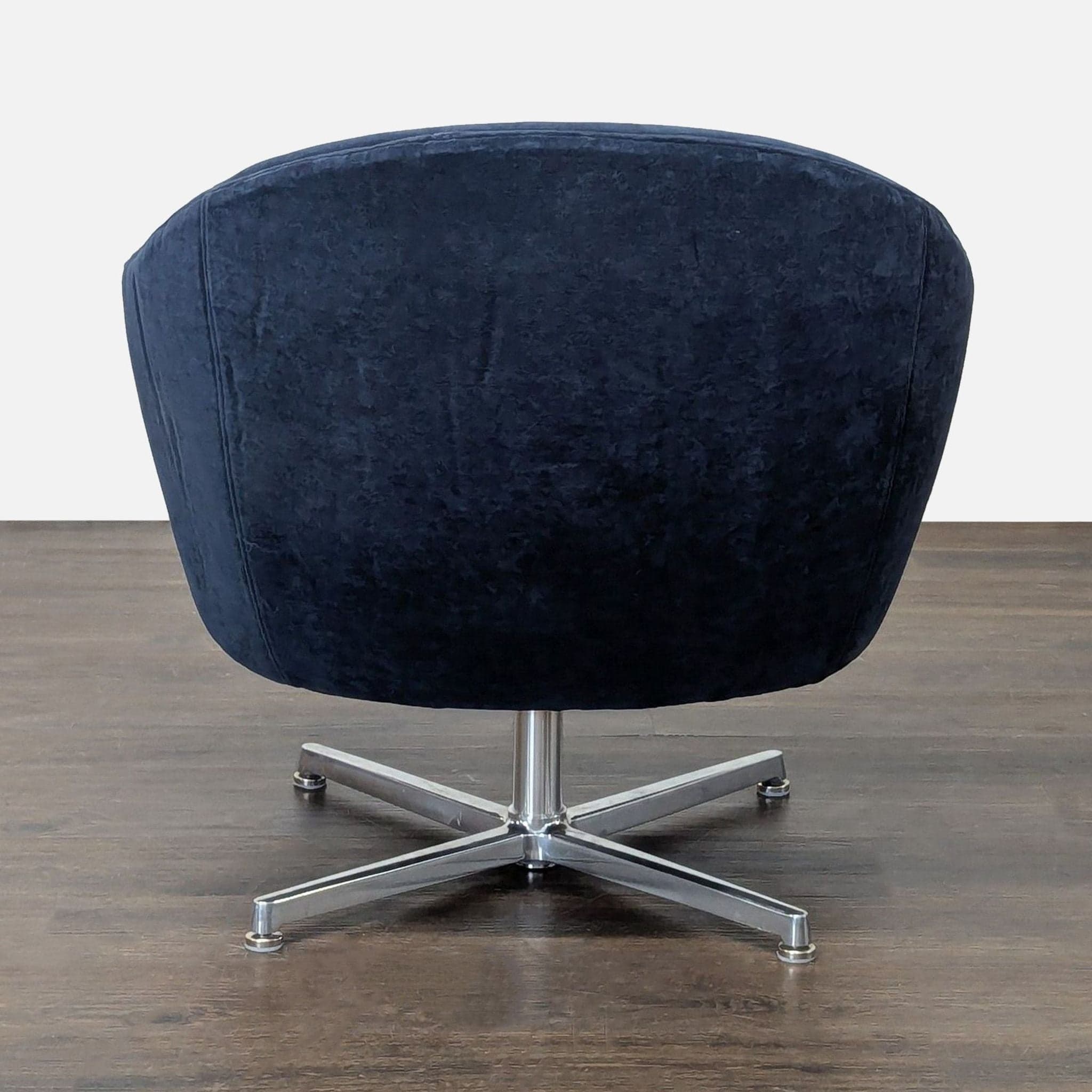 Modern Navy Blue Velvet Swivel Lounge Chair with Metal Base - Thumbnail 3