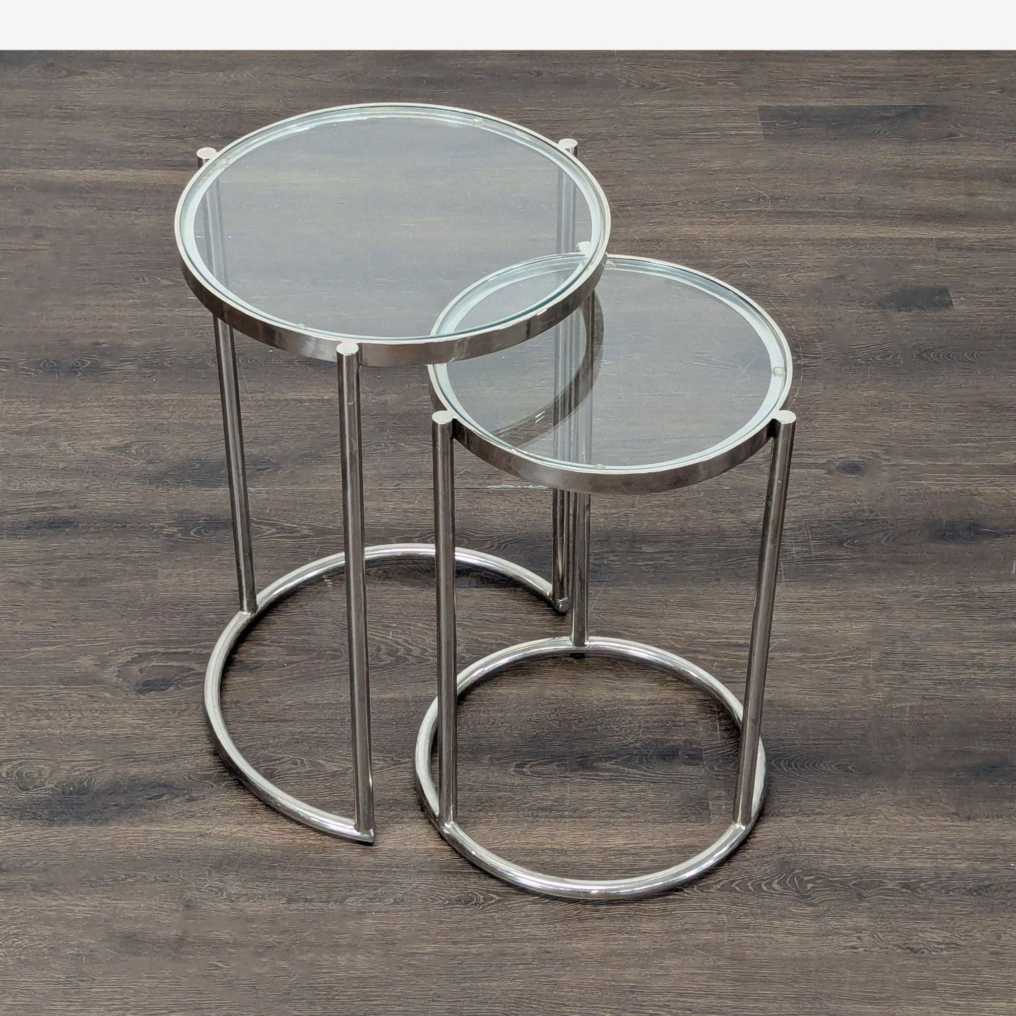 Pair of Chrome & Glass Nesting Tables - Thumbnail 3