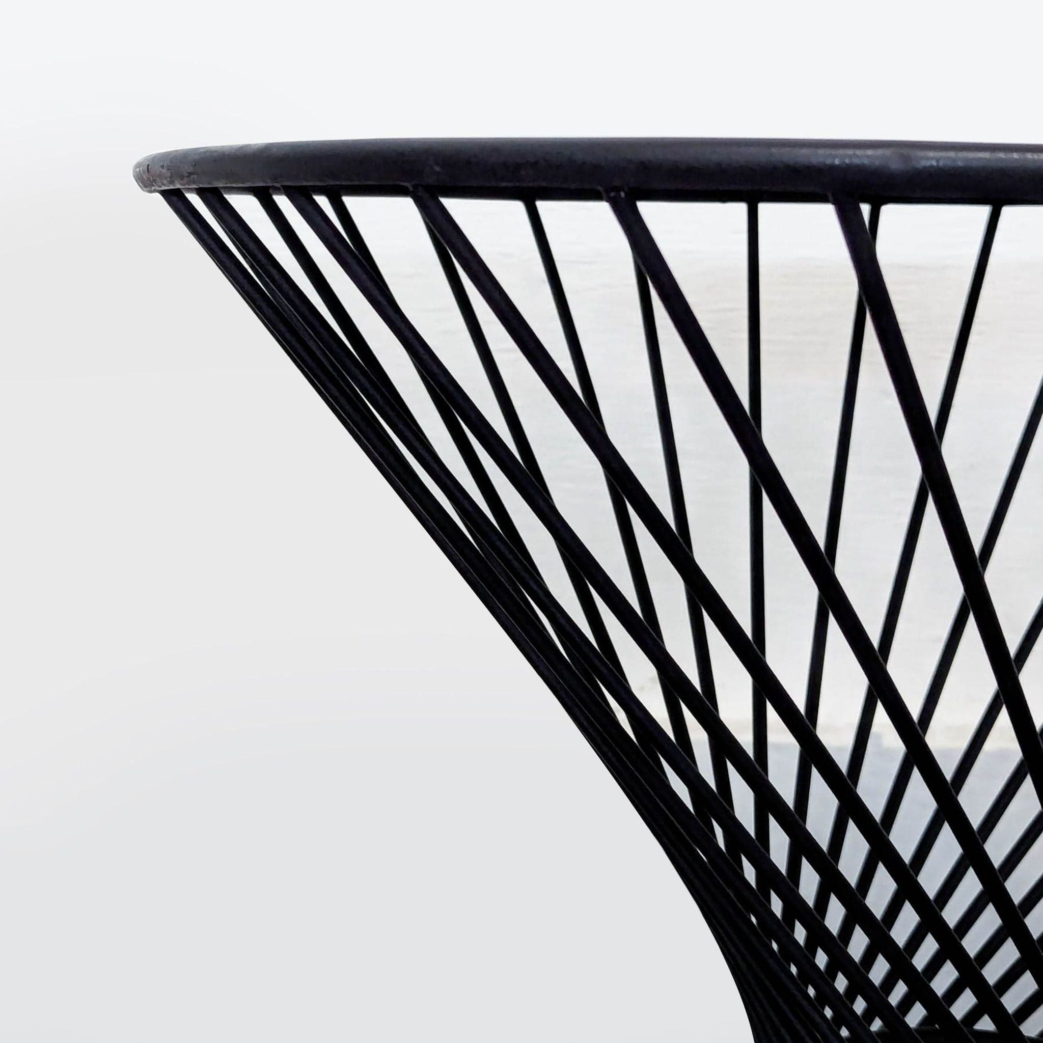 Modern Black Wire Frame Accent Outdoor Table with Round Top - Thumbnail 4