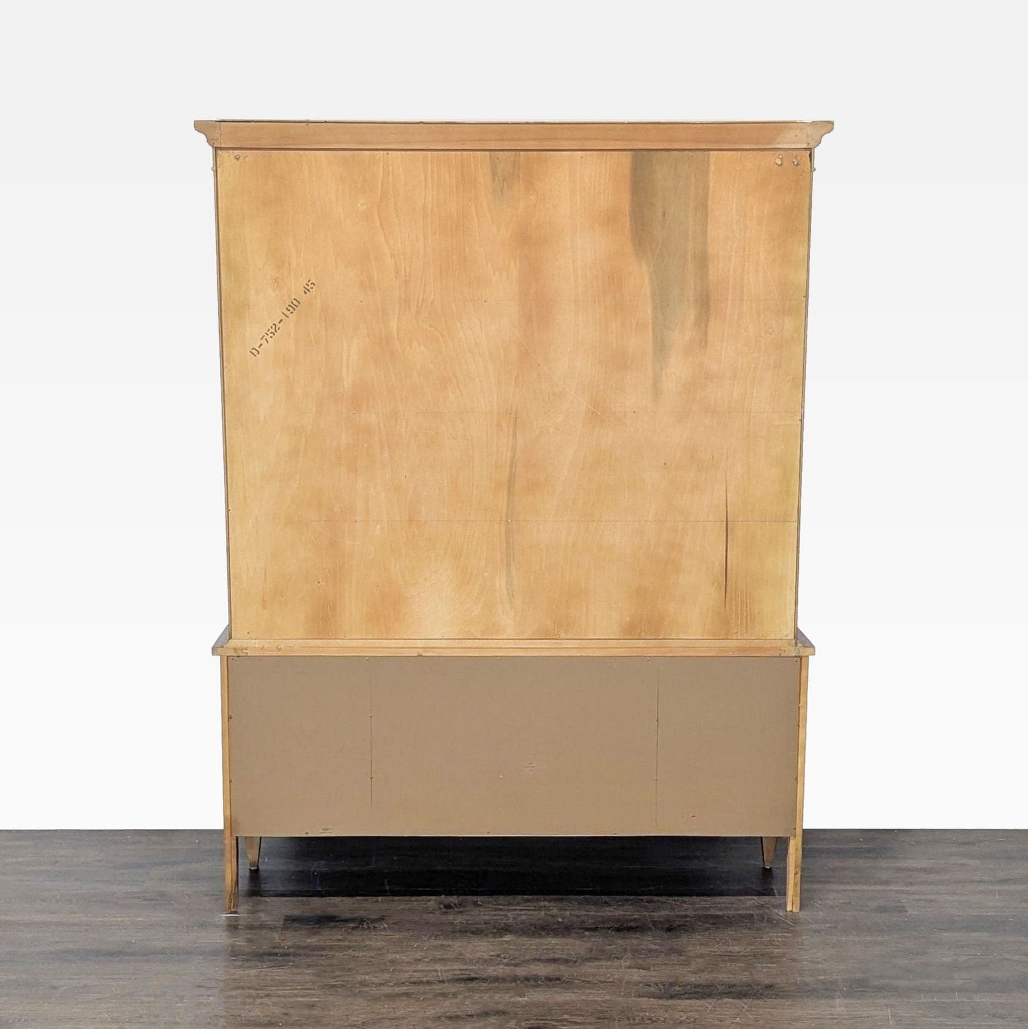 Mid-Century Thomasville Milano Collection Hutch - Thumbnail 4
