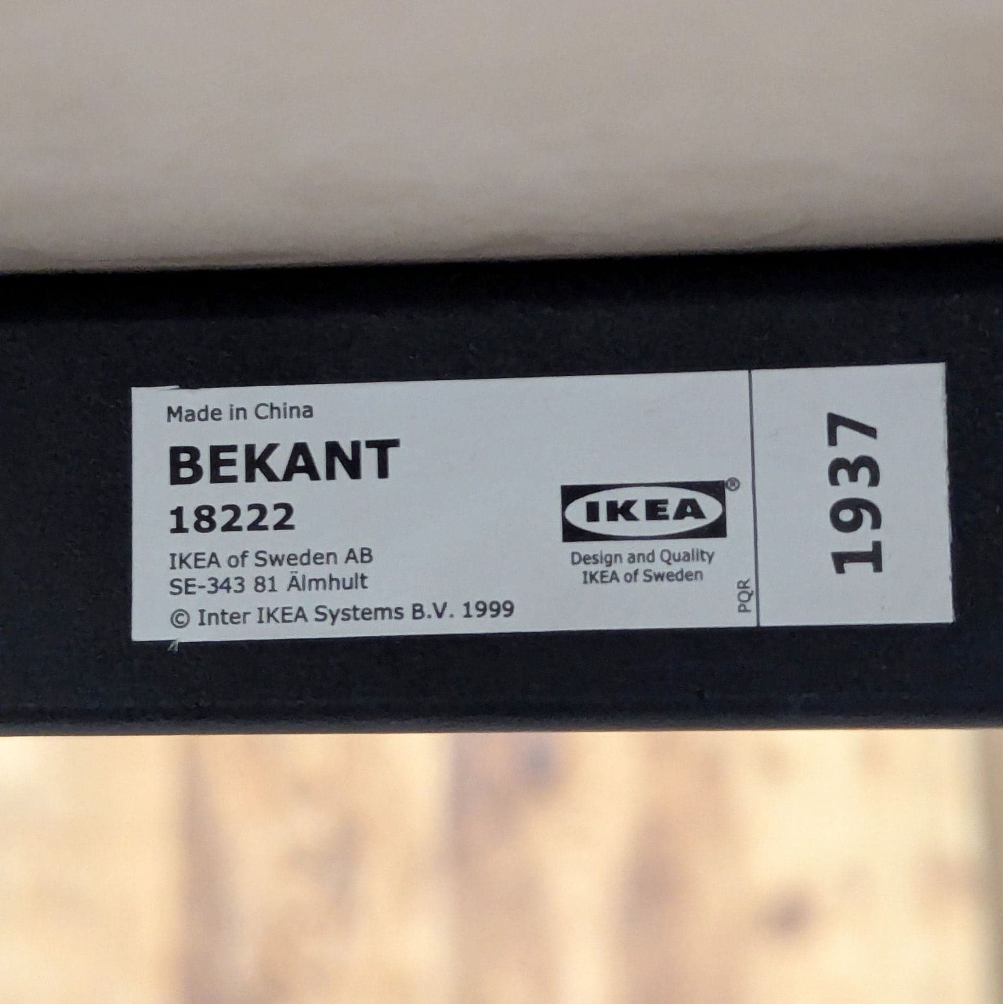 Ikea Bekant Black Half Moon Console Table – Sleek Modern Design - Thumbnail 4