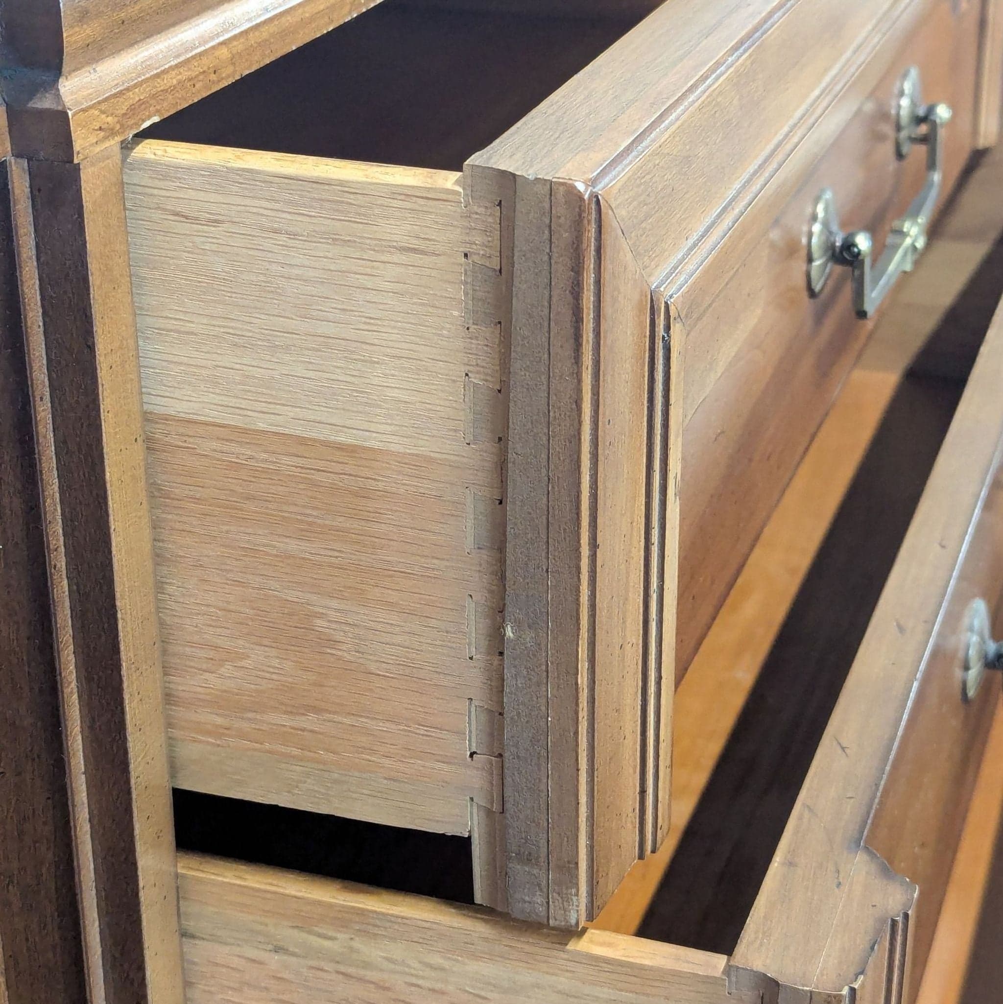 Mid-Century Thomasville Milano Collection Sideboard - Thumbnail 6