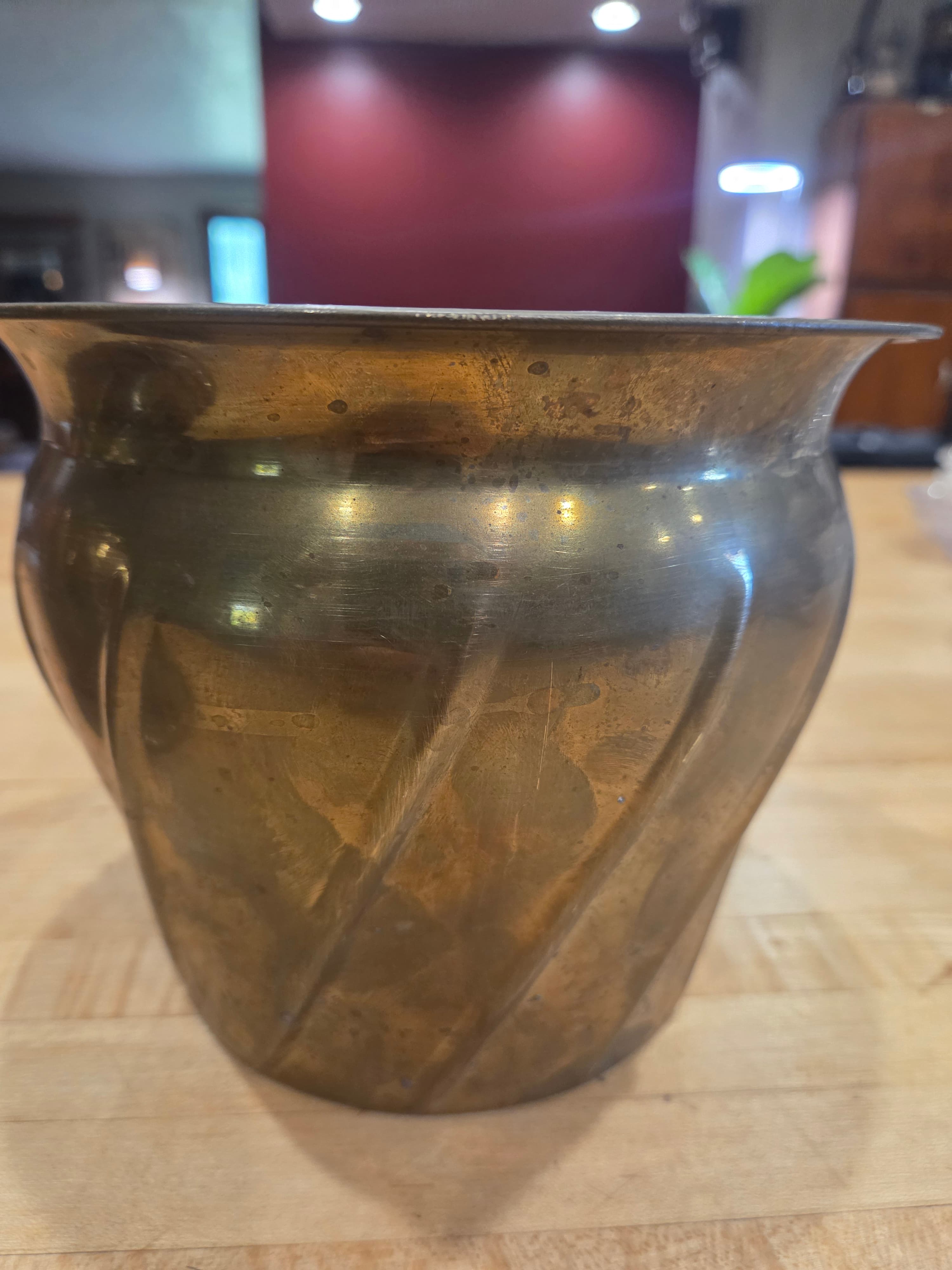 Vintage Hosley Solid Brass Swirl Planters Made in India Pair - Thumbnail 3
