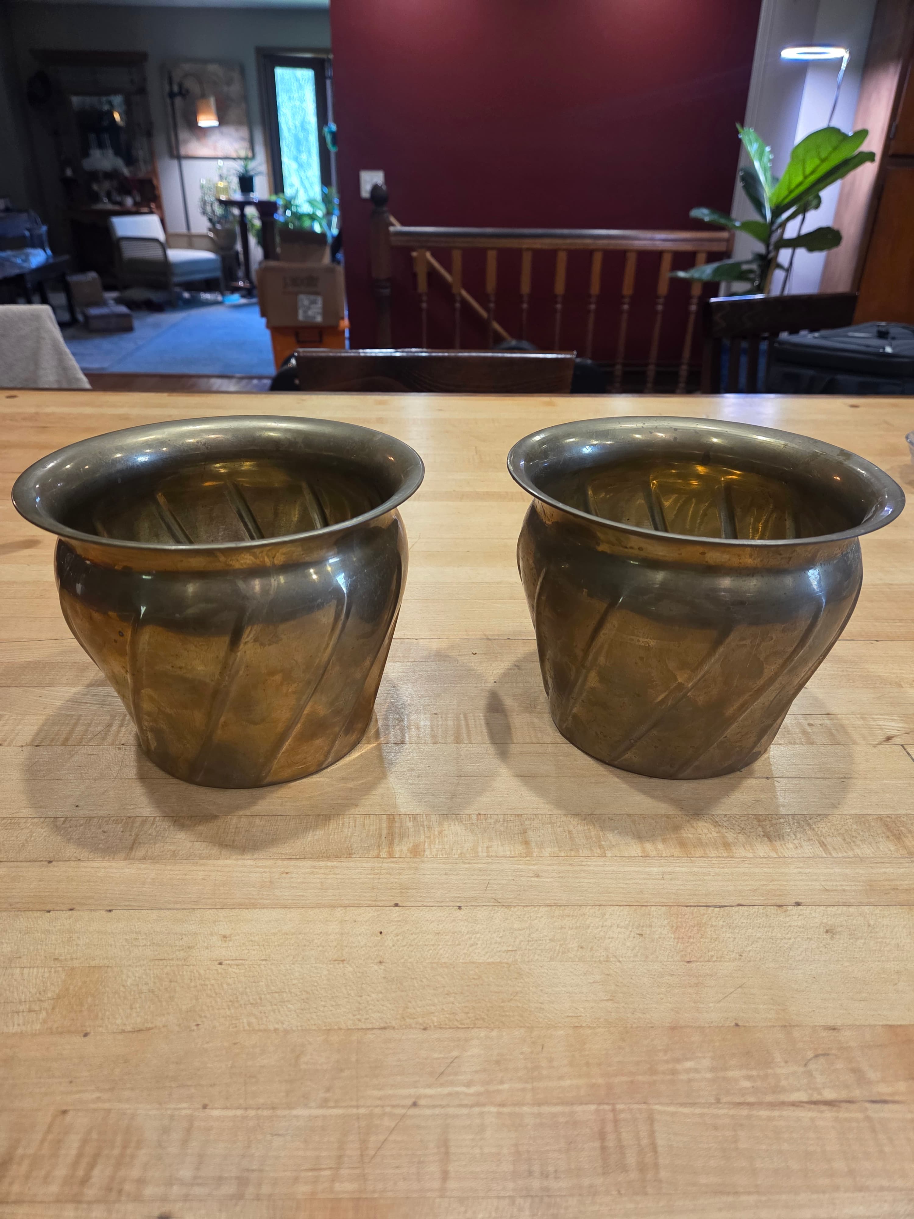 Vintage Hosley Solid Brass Swirl Planters Made in India Pair - Thumbnail 2
