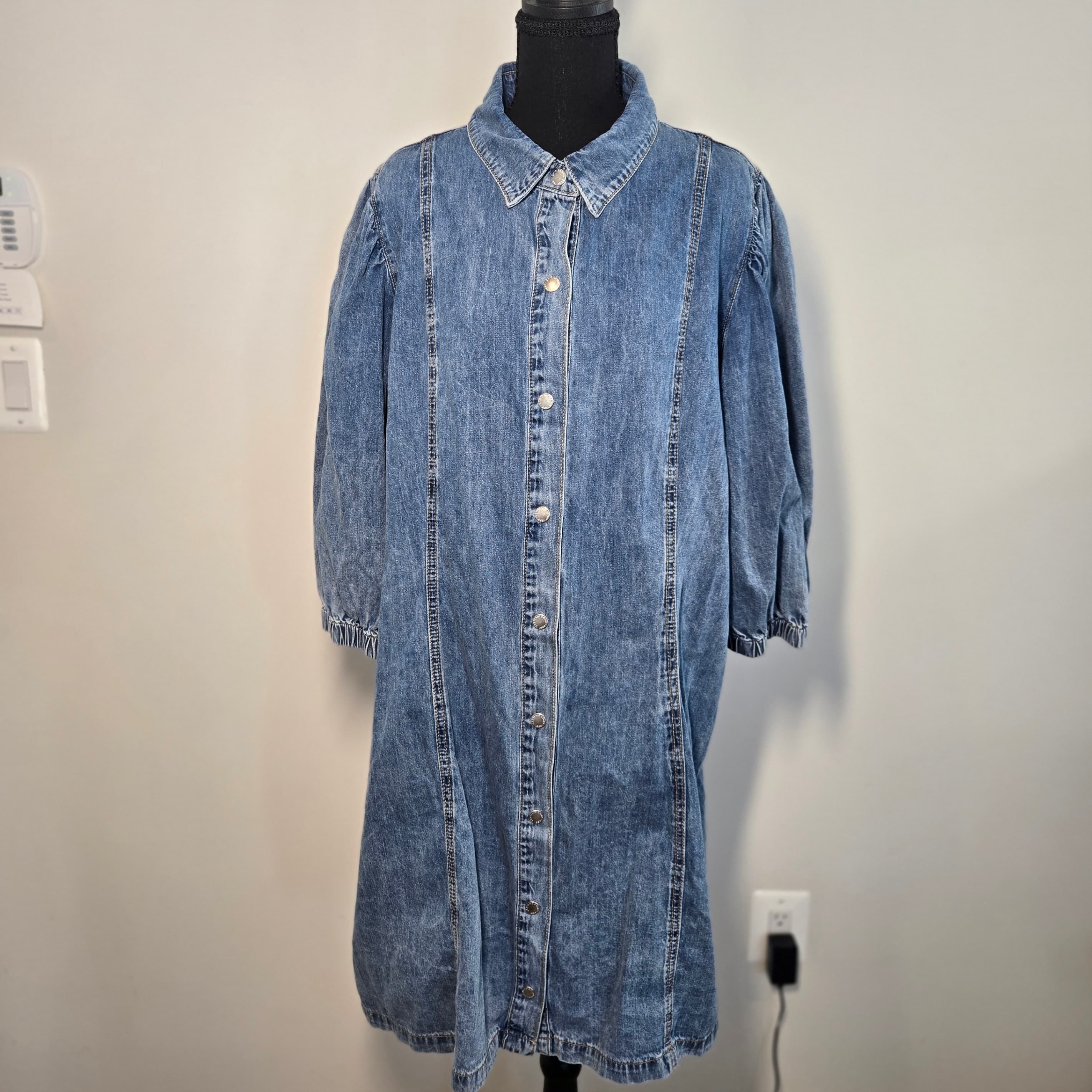 City Chic Denim Button-Up Dress Size L NWT