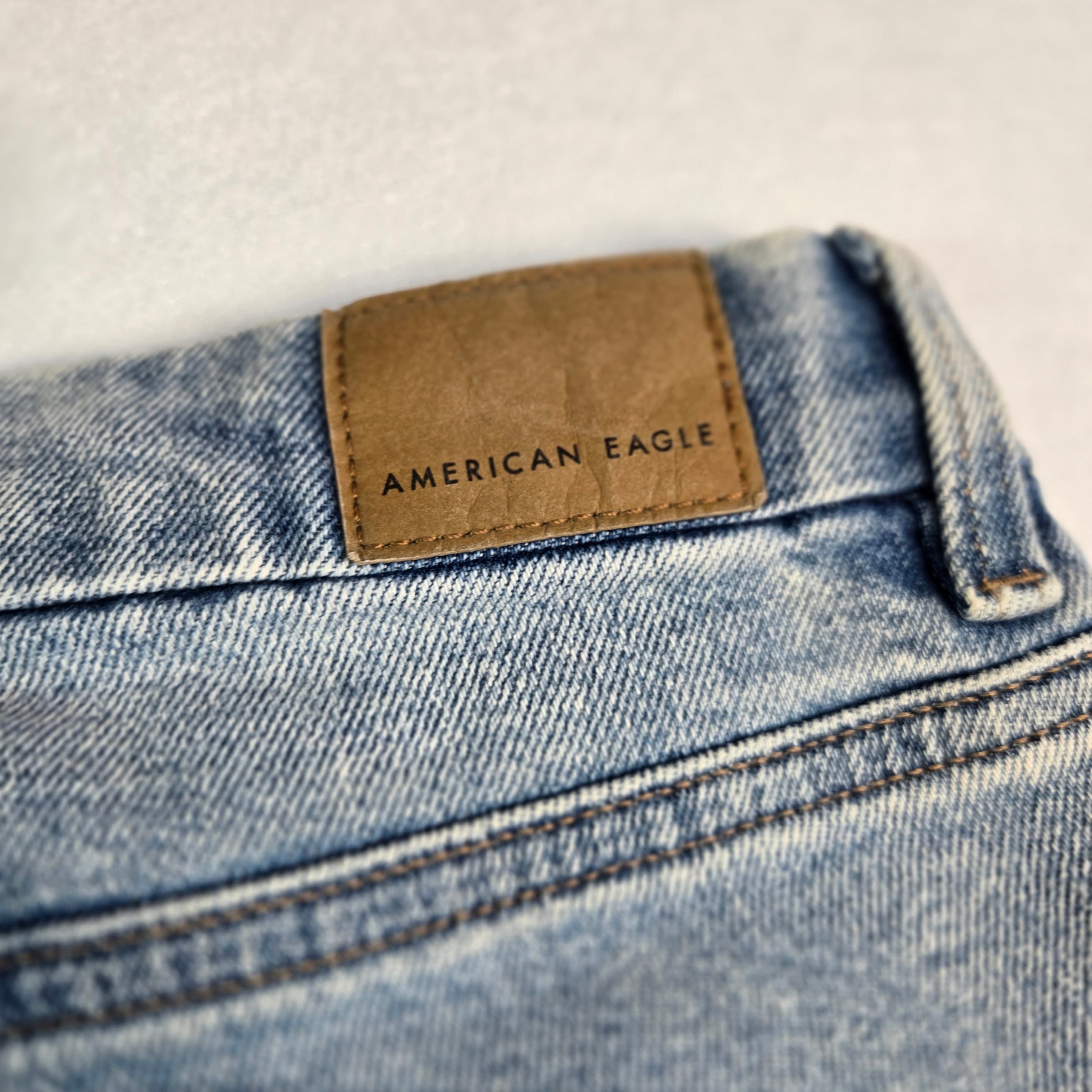 American Eagle Stretch Distressed Jeans Size 4 - Thumbnail 2