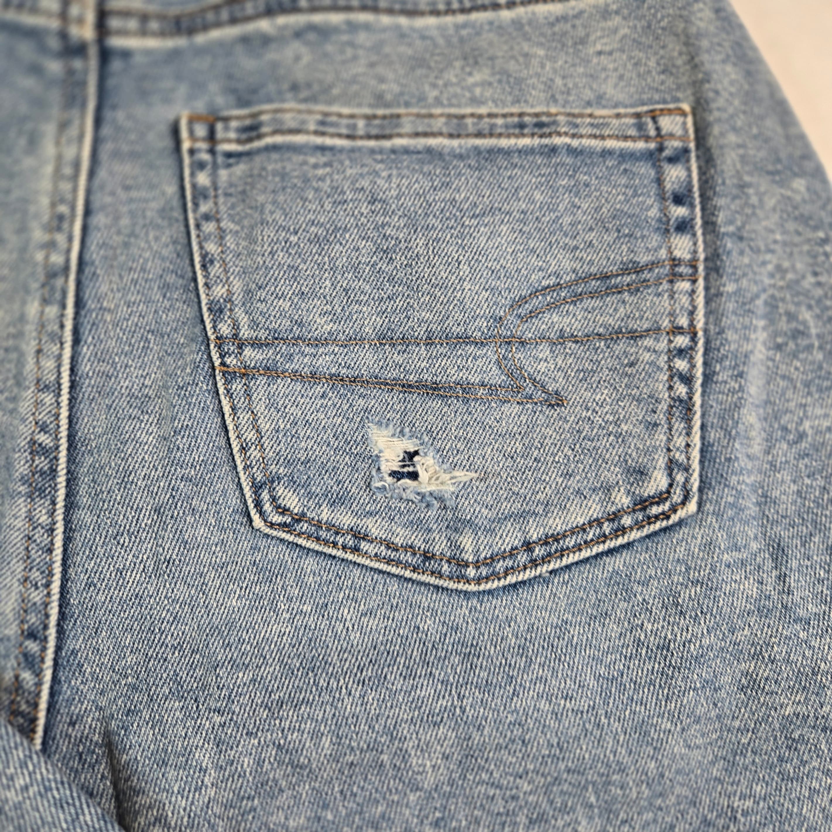 American Eagle Stretch Distressed Jeans Size 4 - Thumbnail 6