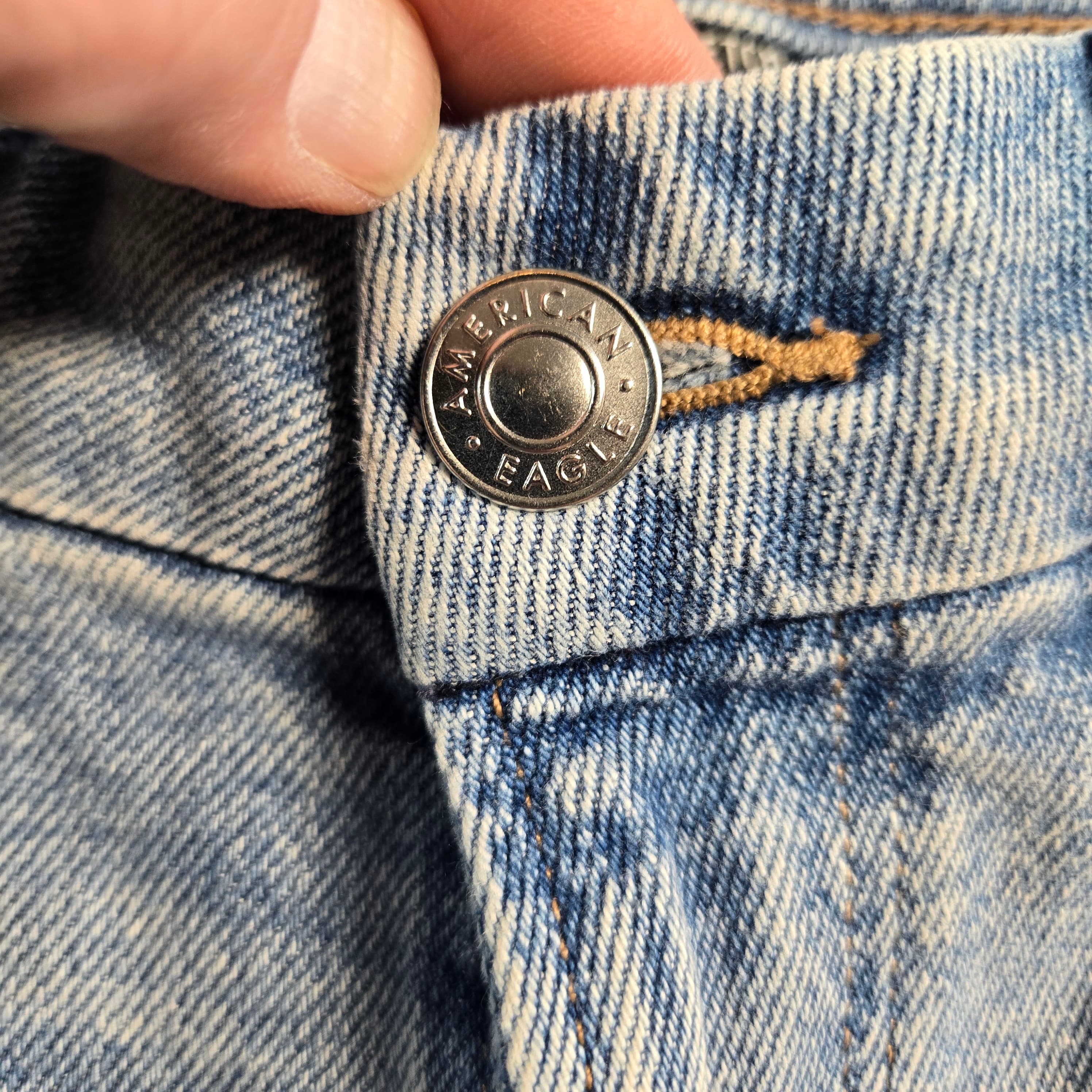 American Eagle Stretch Distressed Jeans Size 4 - Thumbnail 9