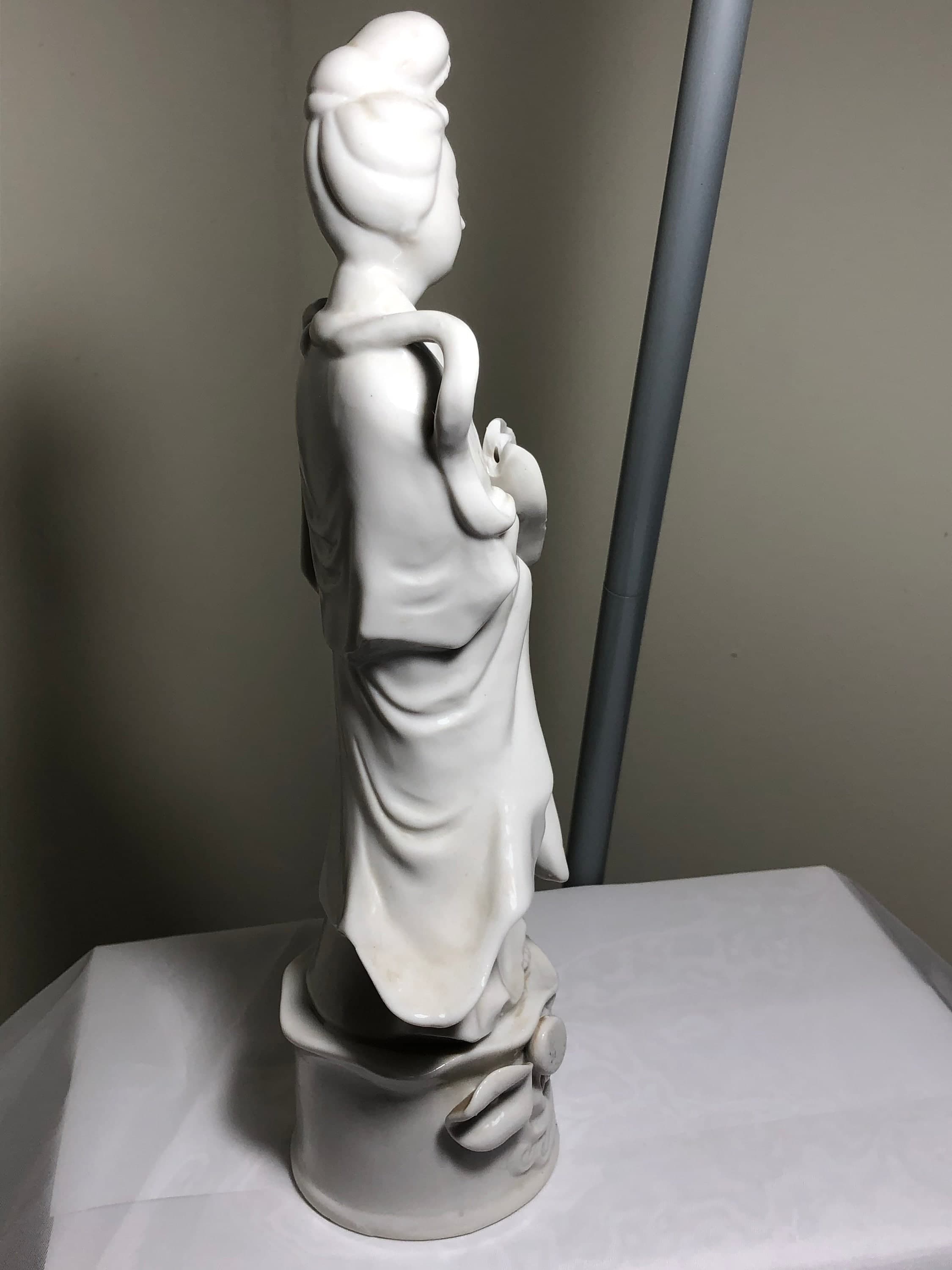 Goddess of Mercy. Hears the cries of the world - Thumbnail 8