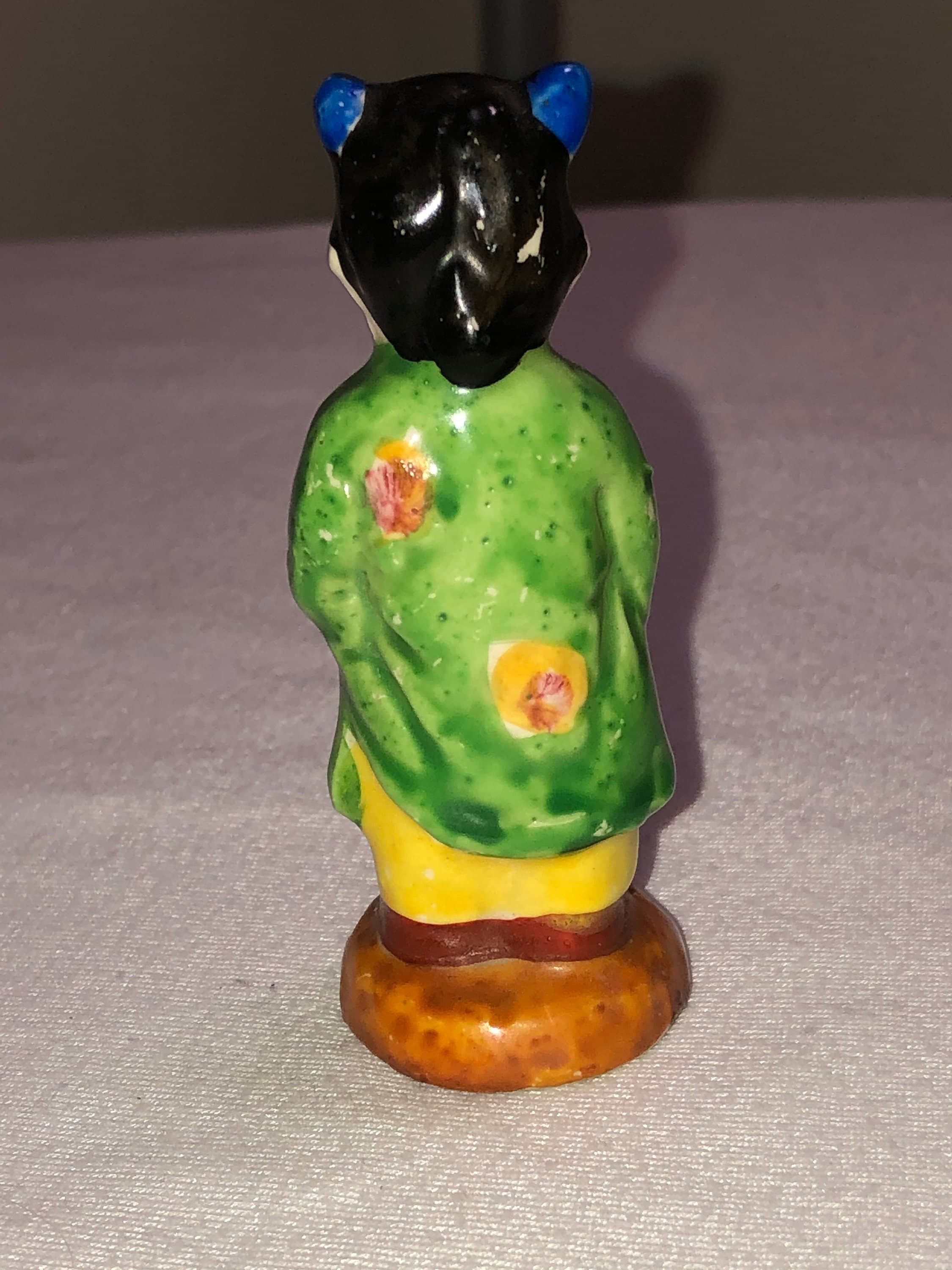Cute vintage Asian Geisha figurine - Thumbnail 4