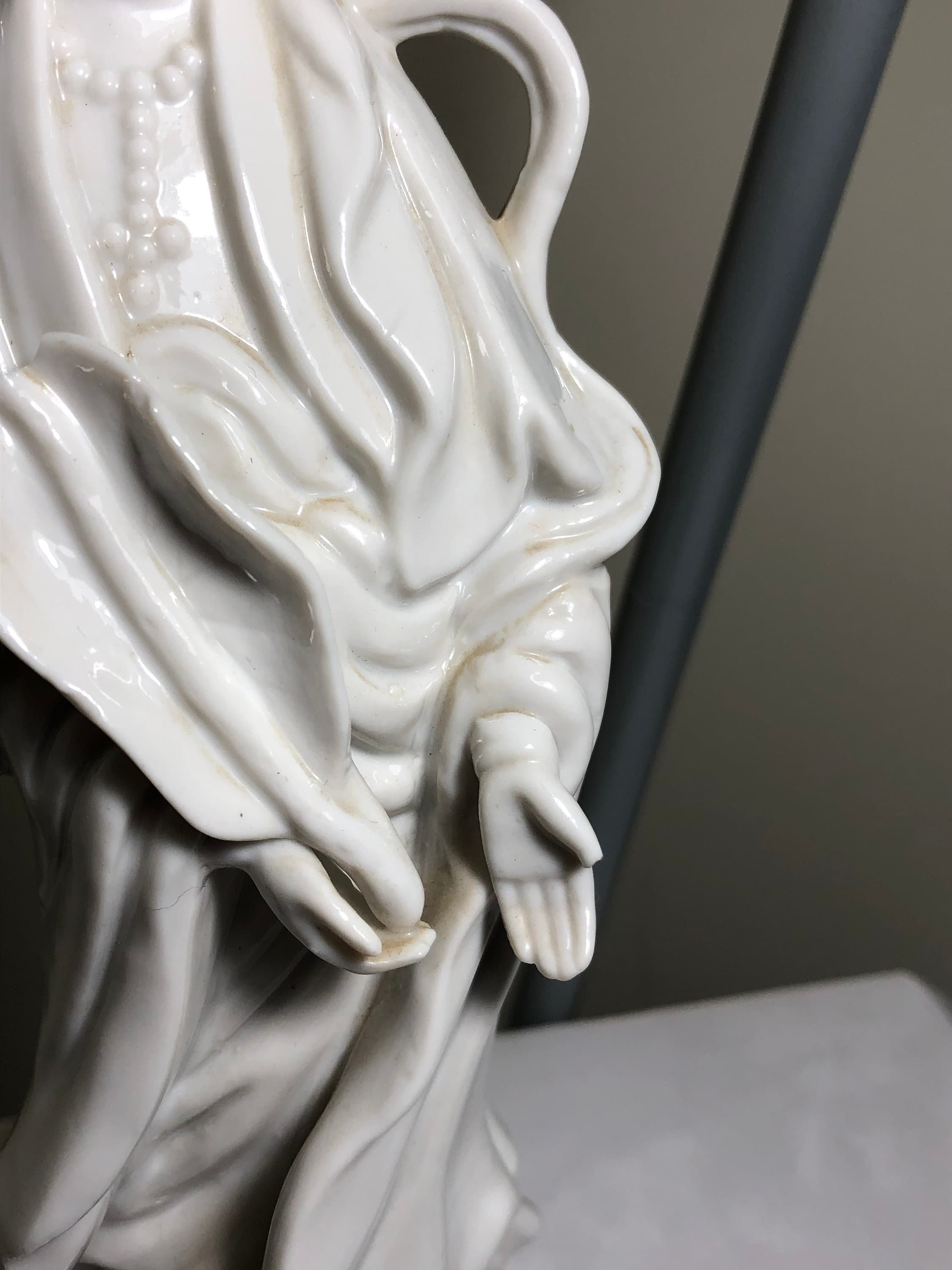 Goddess of Mercy. Hears the cries of the world - Thumbnail 9