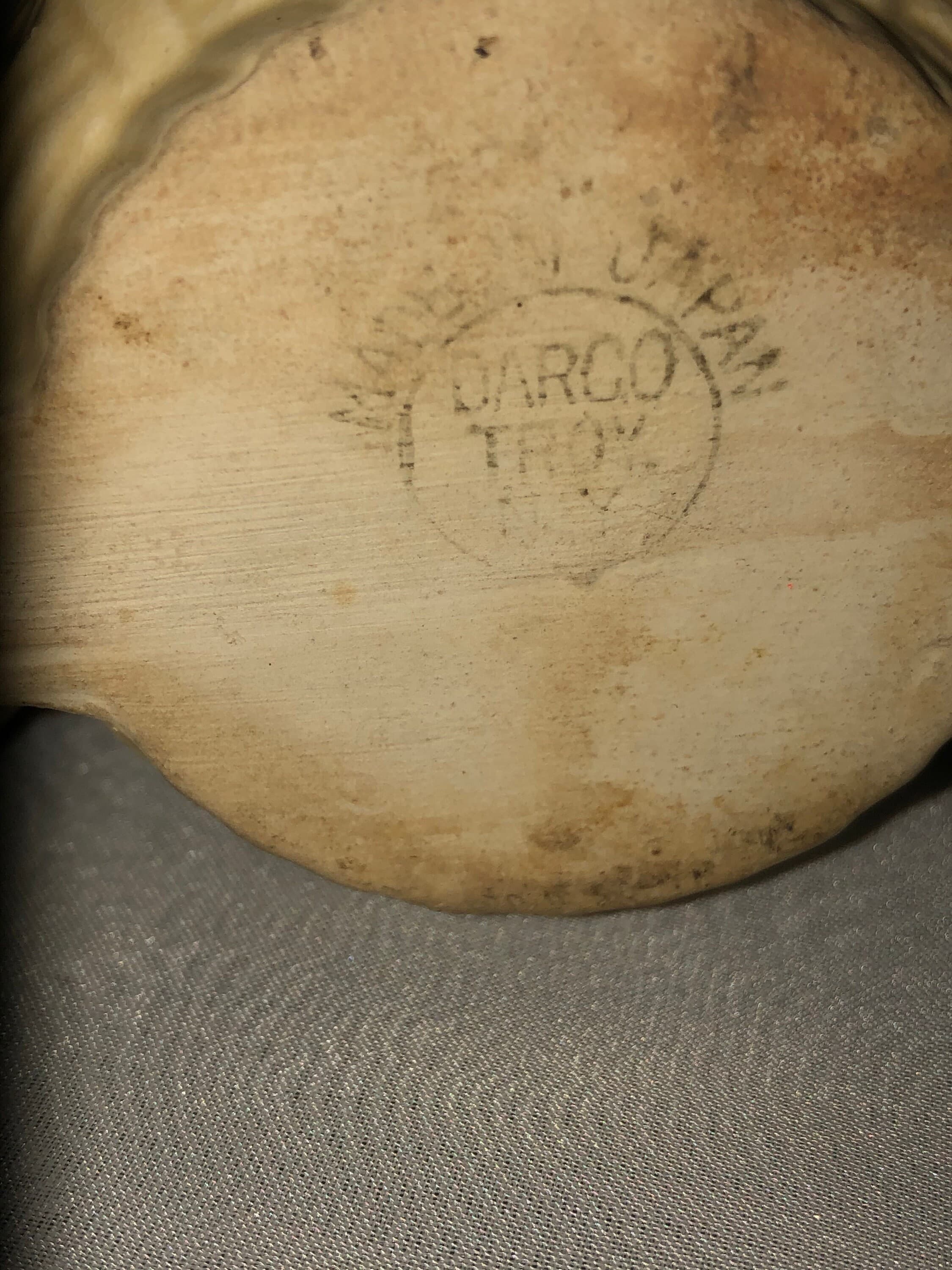 Kneeling man Darco planter - Thumbnail 8