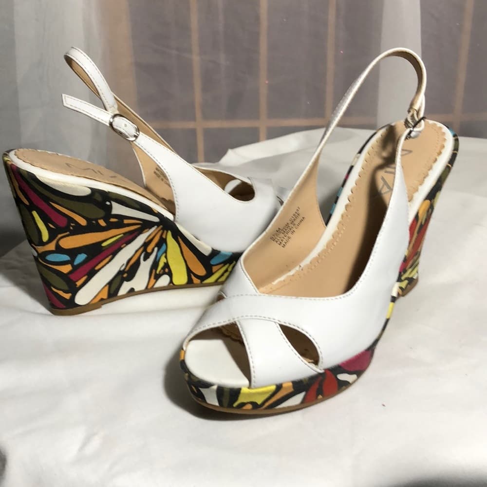 Mia Platform Wedge - Thumbnail 3