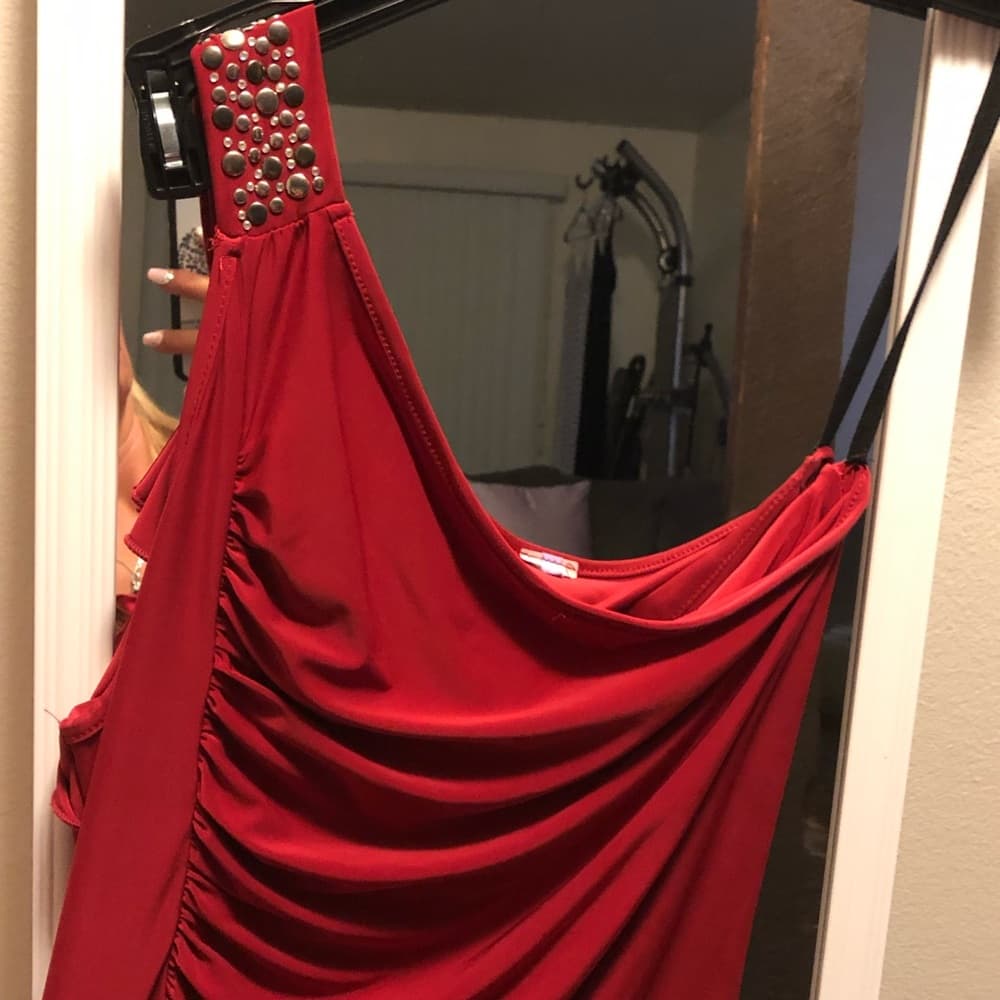 Little red cocktail dress - Thumbnail 3