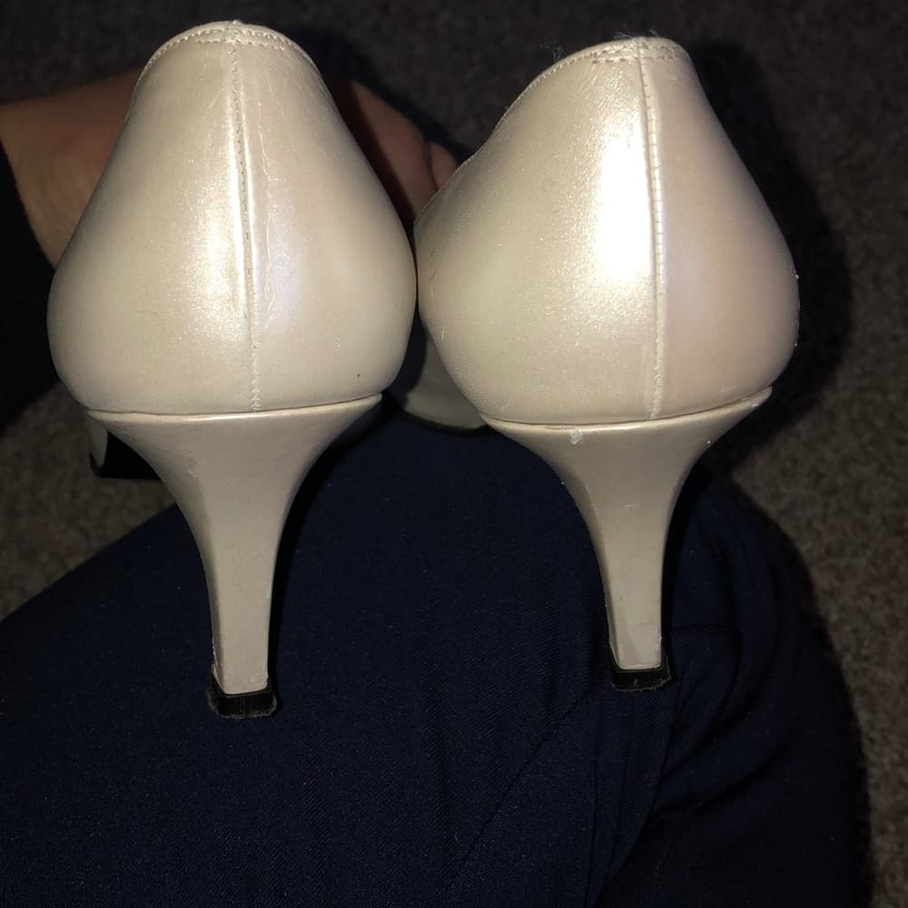 Stuart Weitzman metallic Peacenik Pumps - Thumbnail 3