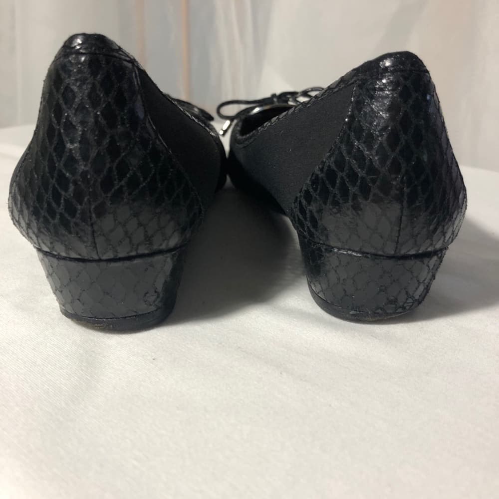 Donald Pliner small wedge like - Thumbnail 3