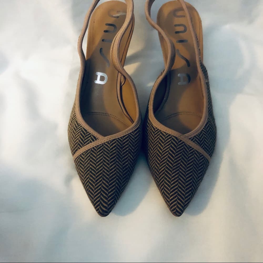 Unisa slingback heels