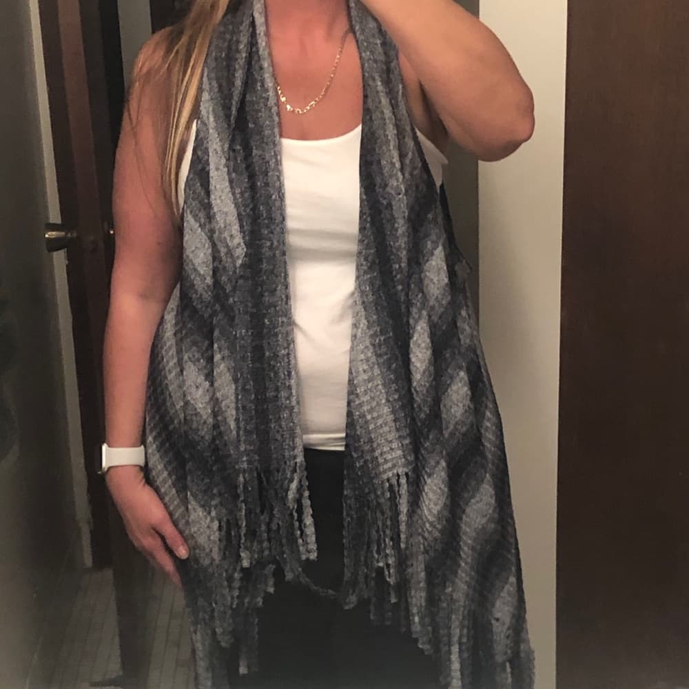 Knitted wrap shrug stole shawl cardigan scarf - Thumbnail 4