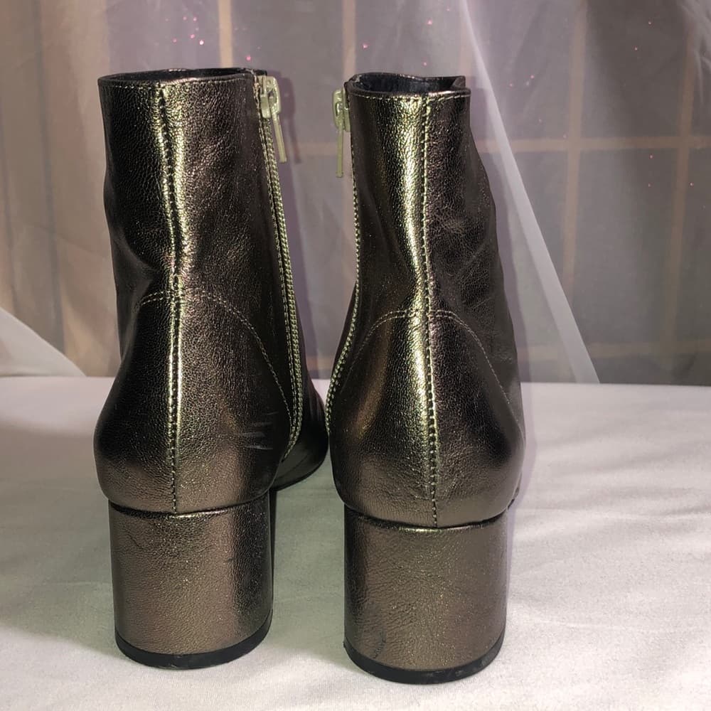 Metallic gold RENVY Booties - Thumbnail 2