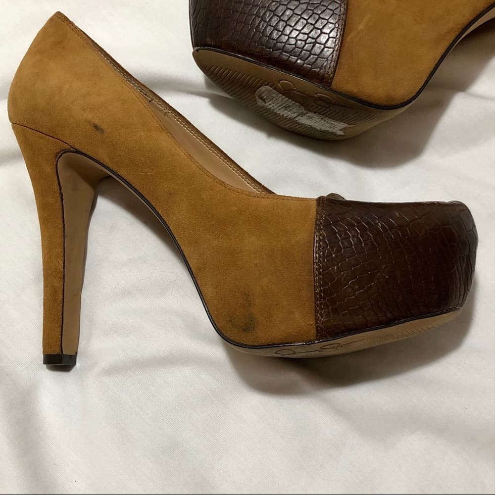 Jessica Simpson Eliseu Suede Platform Pumps