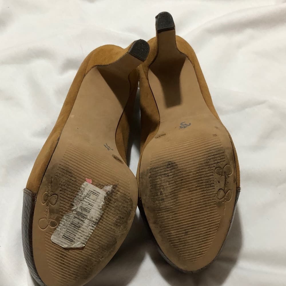 Jessica Simpson Eliseu Suede Platform Pumps - Thumbnail 6