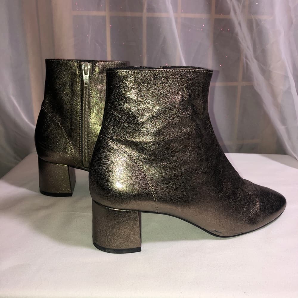 Metallic gold RENVY Booties - Thumbnail 7