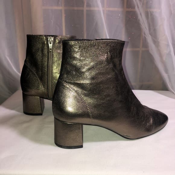 Metallic gold RENVY Booties - Thumbnail 8