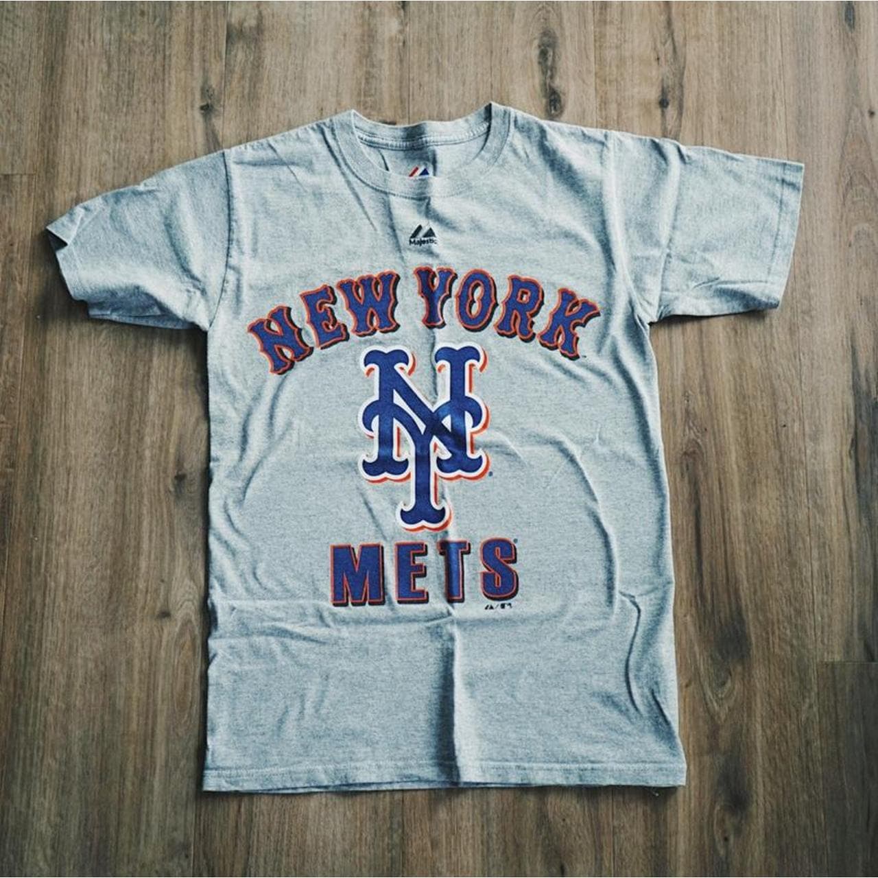 New York #Mets tee by #Majestic in heather gray. Baseball fan gear.