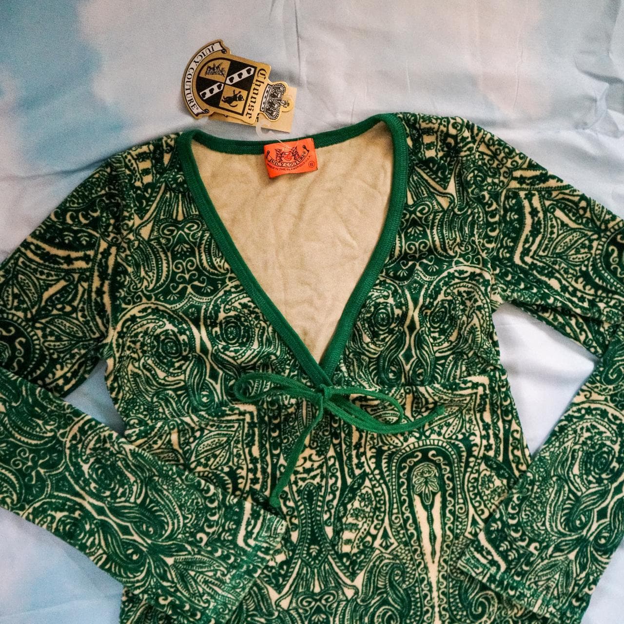 Green and tan velour mini dress by #JuicyCouture. Size small NWT 👗