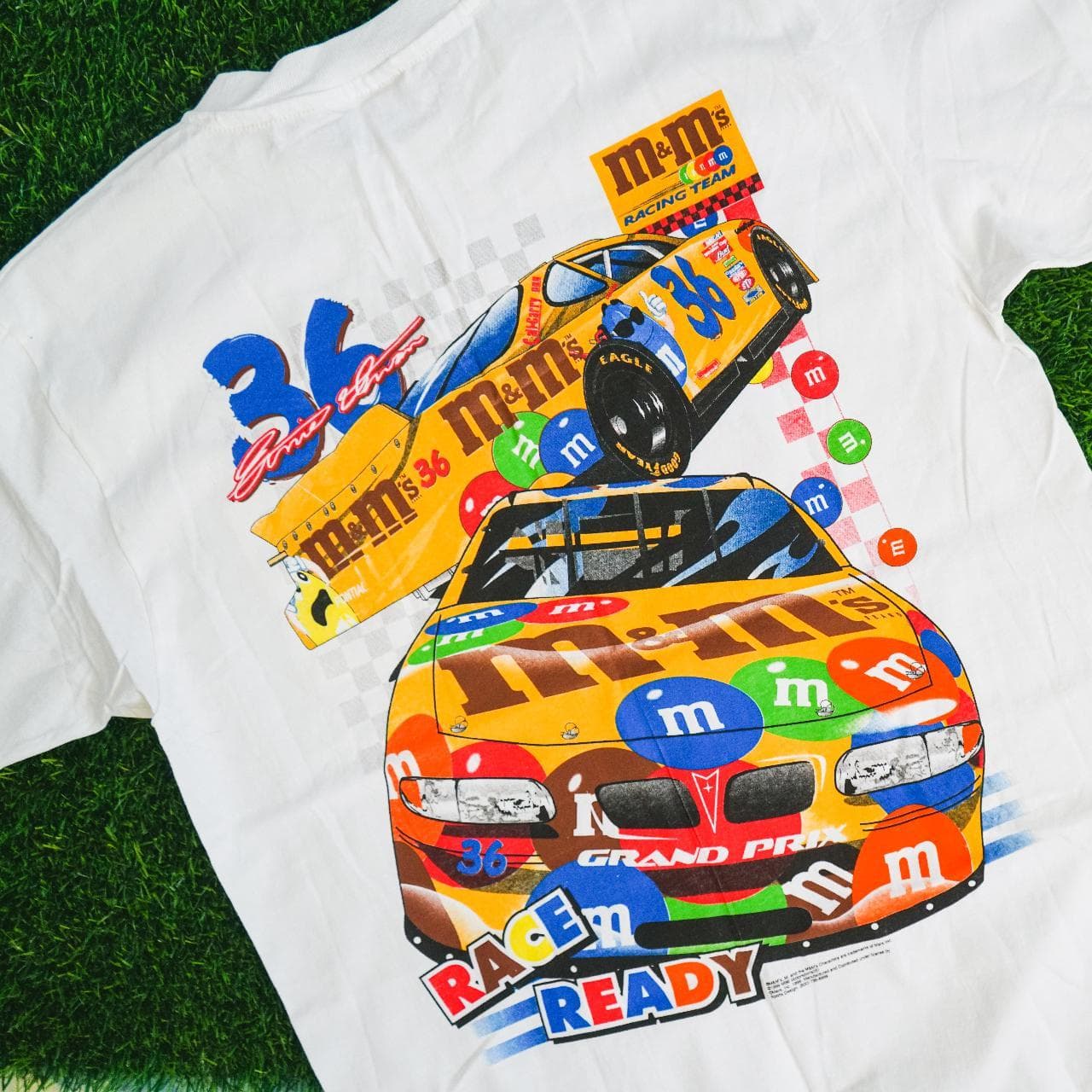 Vintage #NASCAR tee featuring Ernie Irvan. M&M Racing Team graphics throughout. Pristine condition, Size adult large. Features autograph on the front. #MarsCandy