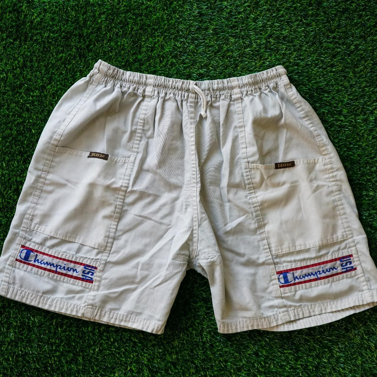 Vintage custom #Champion logo shorts in grey. Features stitched logo on front, pockets, elastic waist and drawstring. Adult size L/XL 👟 - Thumbnail 2