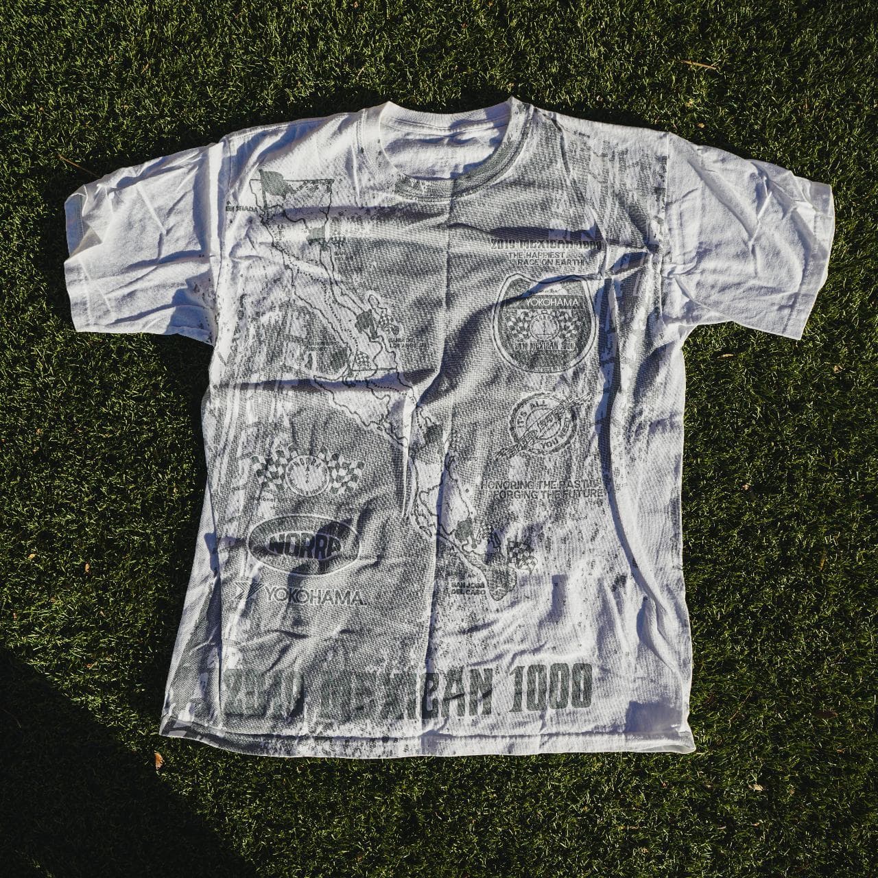 Yokohama "2019 Mexican Racing 1000" Vintage style racing tee with allover print in black and grey. Features graphics and logos on the front and back. Intricate graphic that you're not likely to see another of. Size adult large 🏆