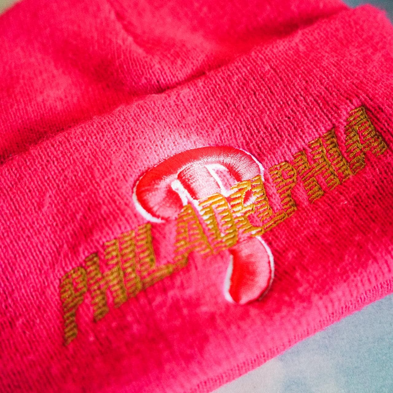 Philadelphia Phillies #MLB beanie in hot pink. The hat features Phillies team logo embroidered on one side. Great condition with gold accents. One size fits all. - Thumbnail 3