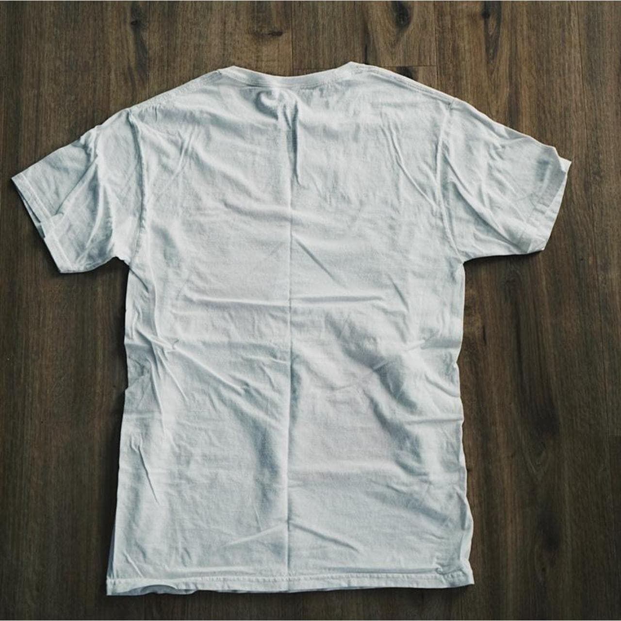 John Carpenter's #Halloween tee in Large. Color graphic on the front. #horror - Thumbnail 3