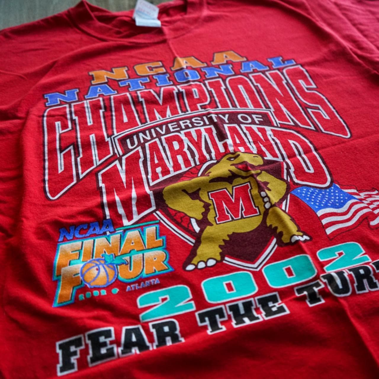 Vintage 2002 #NCAA Basketball Championship tee in red. Full-color graphic on the front. Size adult large 🏀 - Thumbnail 2
