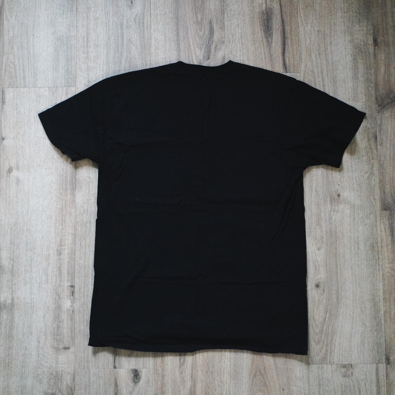 Sergio Calabasas Harry Styles tee in black with a full-color graphic on the front. Size adult large 🎒 #OneDirection #TourMerch - Thumbnail 4