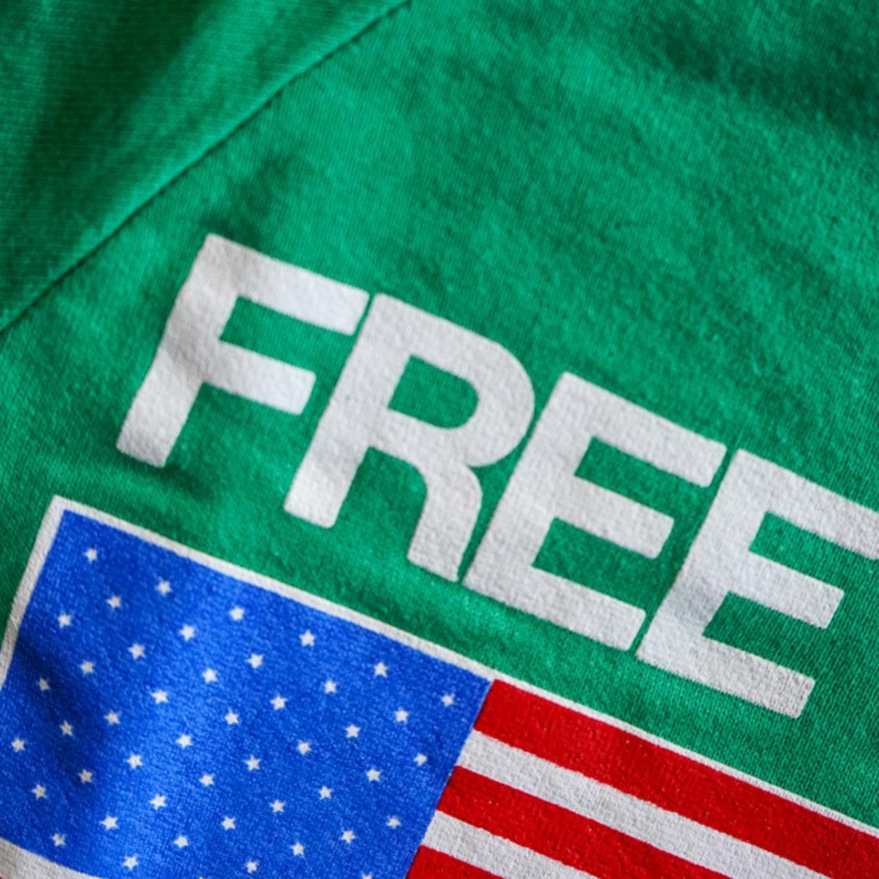 Operation Desert Storm, vintage military crewneck in kelly green. The sweatshirt features full-color graphics on the front. Size adult small 🎙 - Thumbnail 3