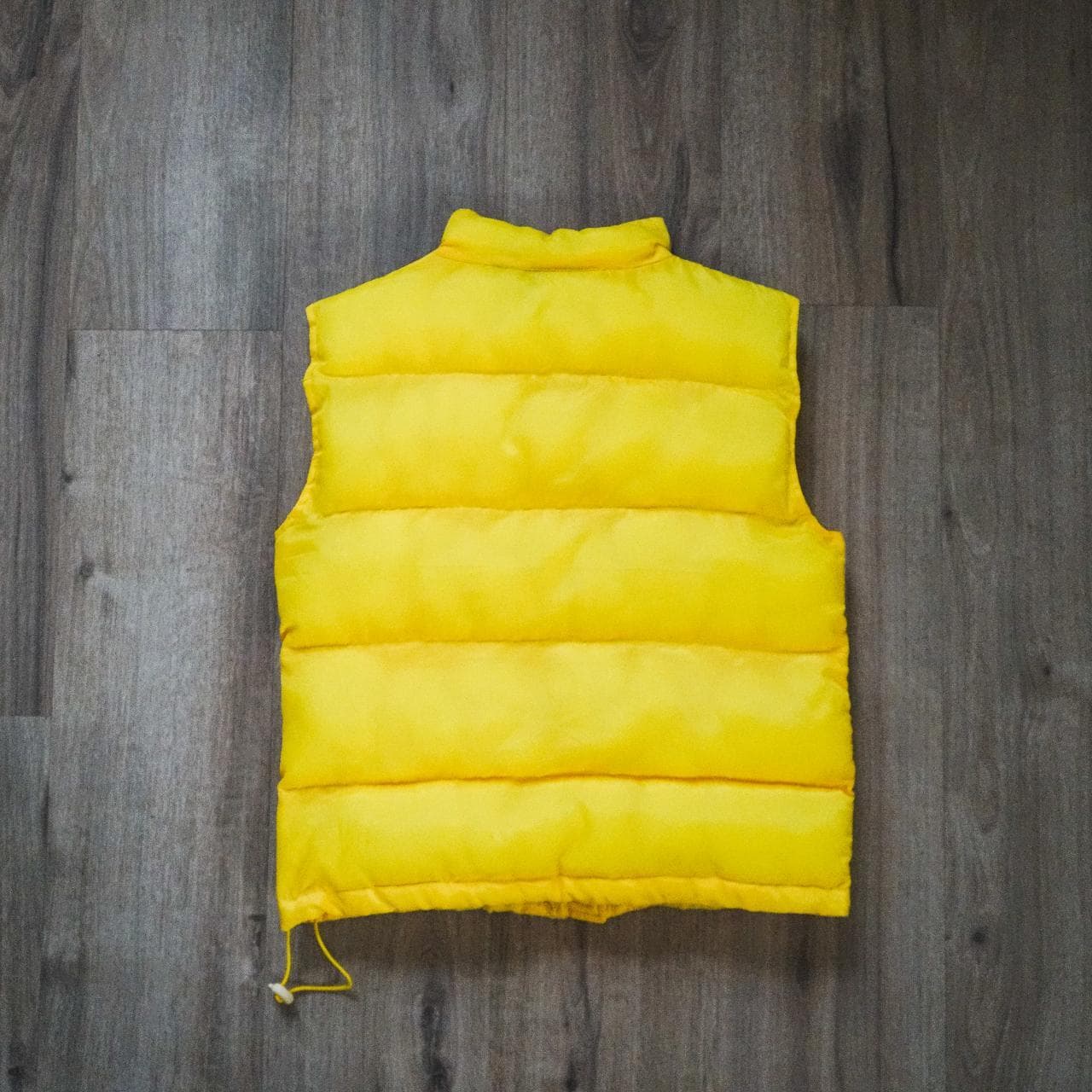 Yellow kid's puffer vest by Rue 21 in bright yellow. Kid's XL 🐥 #winter - Thumbnail 4